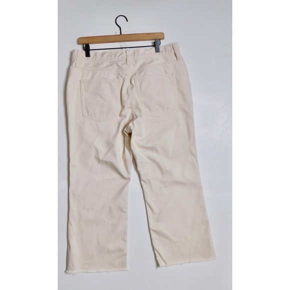 NWT!! J. CREW ’84 Mid Rise Relaxed Kickout Jeans Ecru Wash Size 31P 31 Petite - Picture 8 of 16